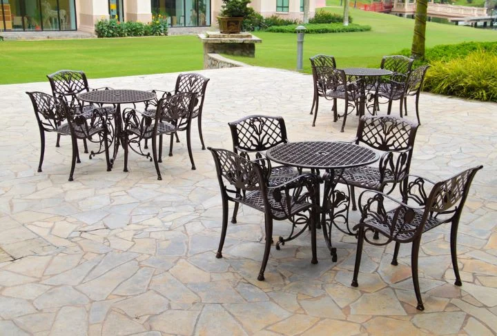 9 Reasons to Choose Natural Stones for Your Patio